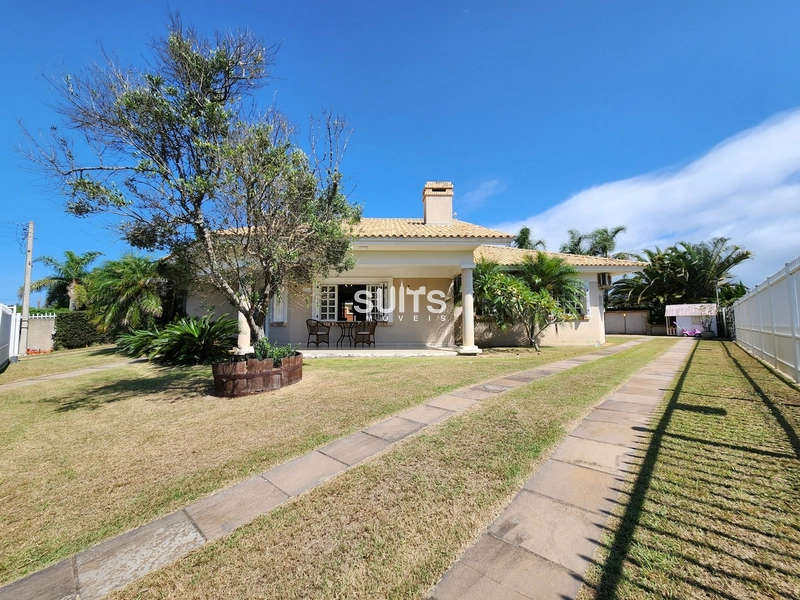 Excelente casa á venda na praia de Atlântida: 3ª foto da galeria de imagens do imóvel