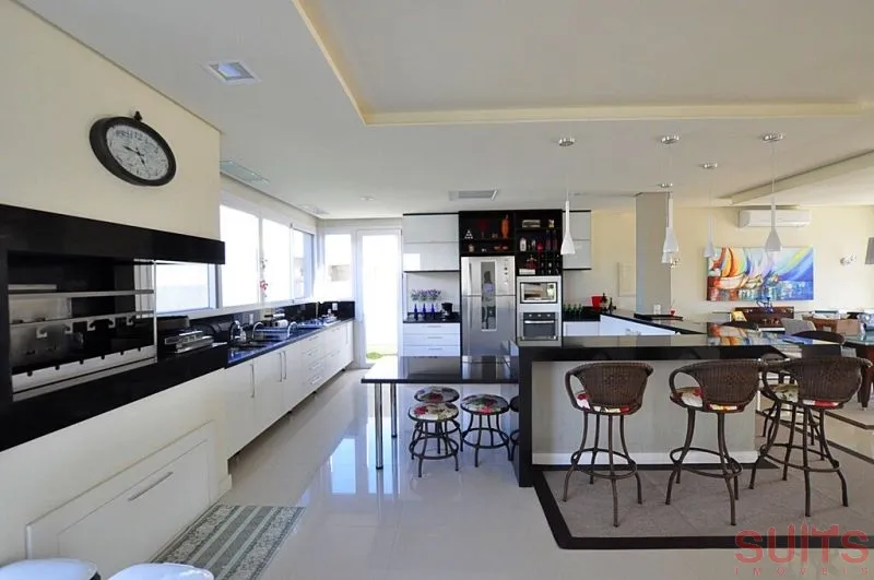 Sobrado em local privativo no condomínio Malibu: 9ª foto da galeria de imagens do imóvel