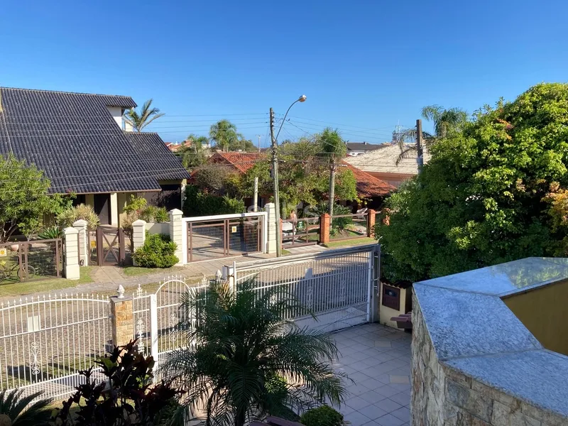 Excelente sobrado com 02 terrenos em Atlântida: 22ª foto da galeria de imagens do imóvel