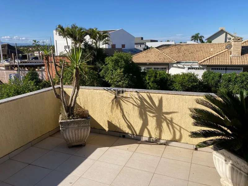 Excelente sobrado com 02 terrenos em Atlântida: 14ª foto da galeria de imagens do imóvel