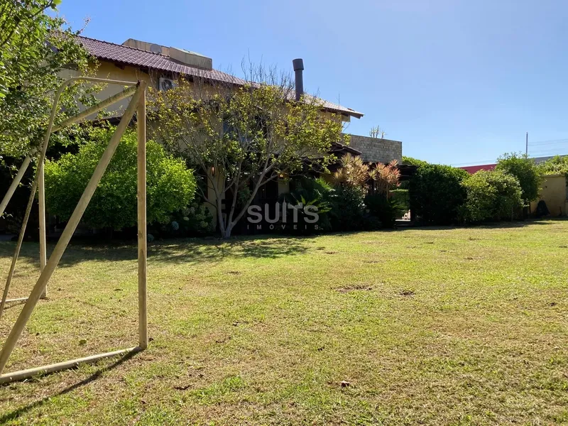 Excelente sobrado com 02 terrenos em Atlântida: 48ª foto da galeria de imagens do imóvel