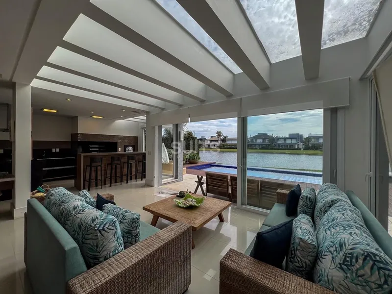 Excelente casa à venda no condomínio Bosques de Atlântida: 8ª foto da galeria de imagens do imóvel