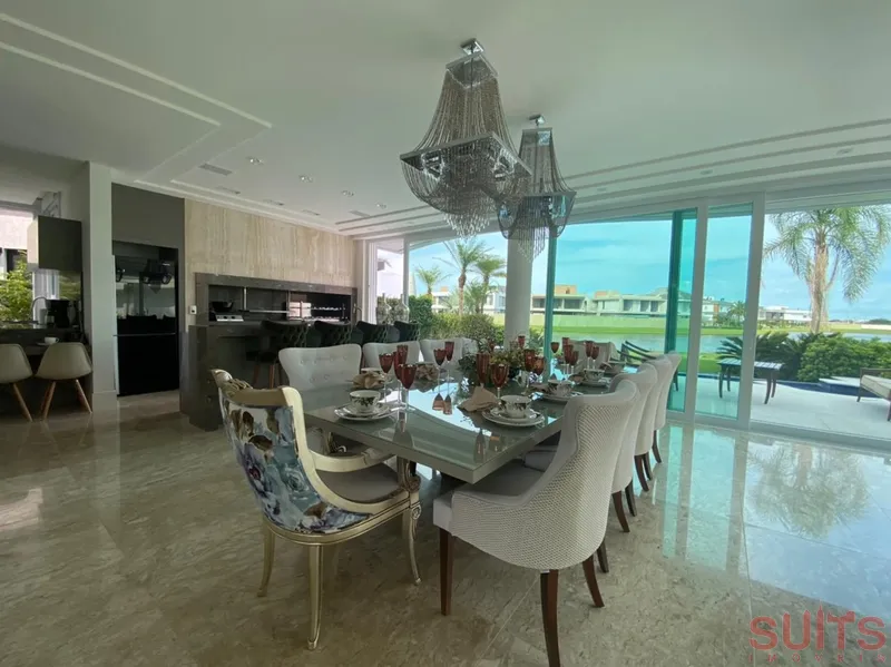 Excelente sobrado beira-lago no condomínio Enseada: 6ª foto da galeria de imagens do imóvel