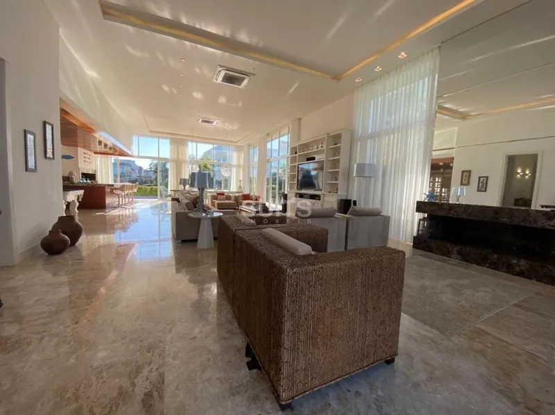 Excelente casa térrea com 02 lotes no Condomínio Enseada: 3ª foto da galeria de imagens do imóvel