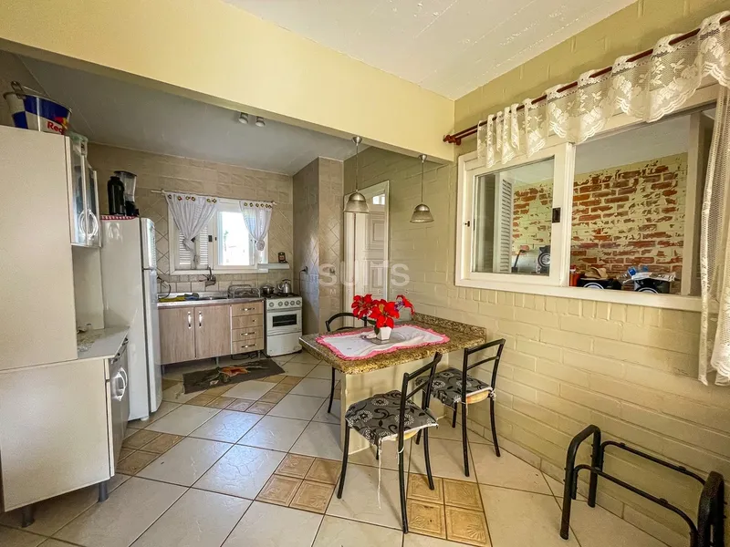 Ótima casa à venda no centro de Xangri-Lá: 5ª foto da galeria de imagens do imóvel