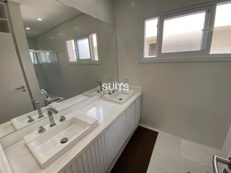 Excelente sobrado à venda no condomínio Bosques em Atlântida: 39ª foto da galeria de imagens do imóvel