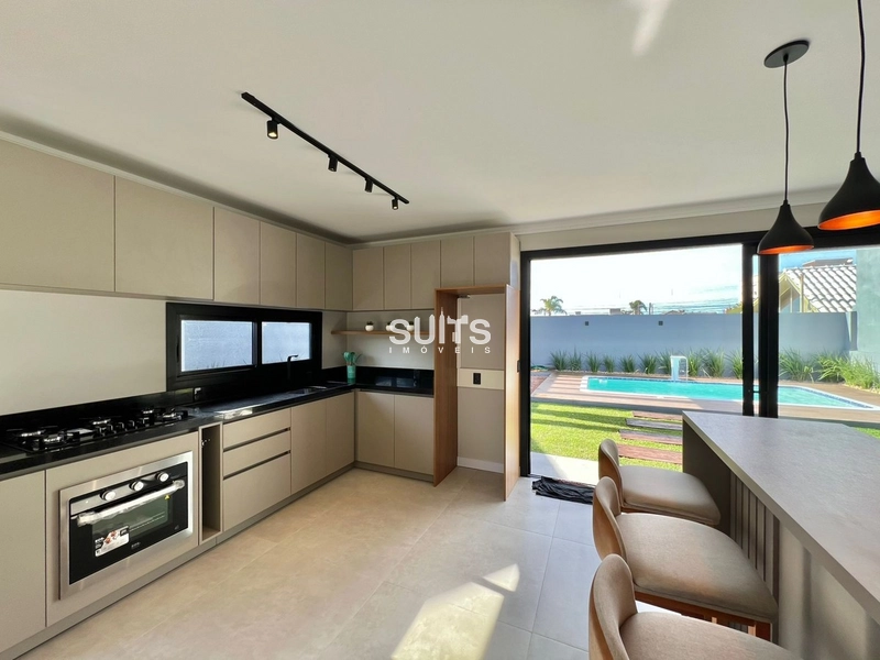 Excelente casa à Venda na praia com Piscina, Mobiliada e Decorada!: 18ª foto da galeria de imagens do imóvel