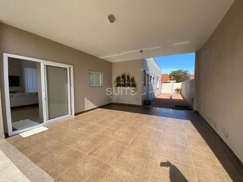 Excelente casa de esquina na praia de Atlântida: 5ª foto da galeria de imagens do imóvel