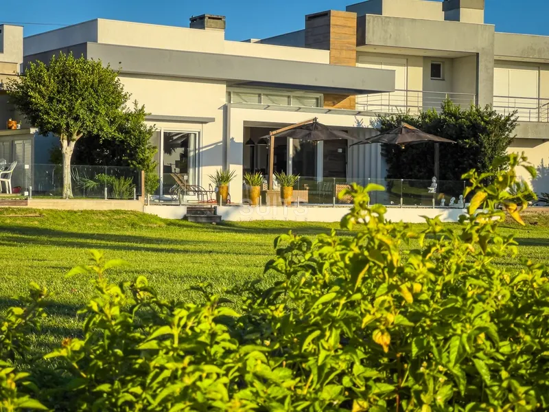 Excelente casa no Condomínio Riviera: 27ª foto da galeria de imagens do imóvel