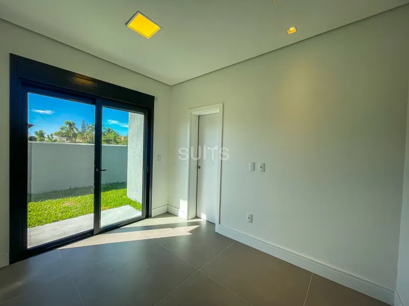 Excelente casa à venda na praia de Atlântida em Xangri-Lá: 24ª foto da galeria de imagens do imóvel