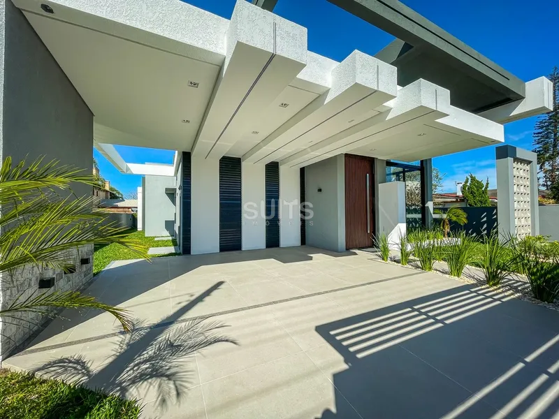 Excelente casa à venda na praia de Atlântida em Xangri-Lá: 2ª foto da galeria de imagens do imóvel
