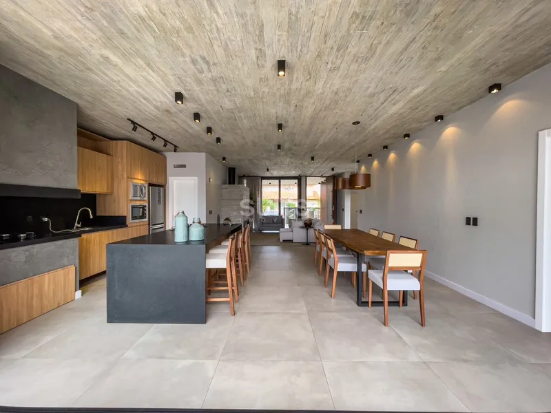 Uma das melhores casas à poucos metros do mar no Centro de Xangri-Lá: 15ª foto da galeria de imagens do imóvel