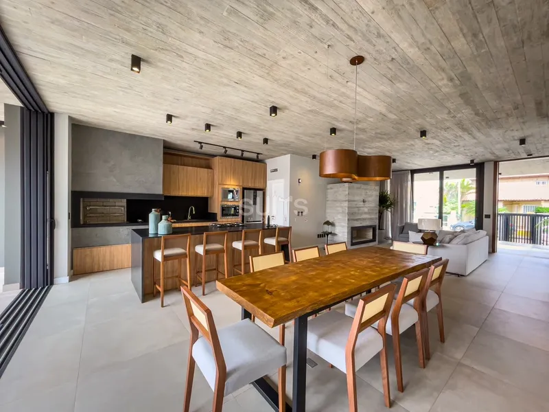 Uma das melhores casas à poucos metros do mar no Centro de Xangri-Lá: 13ª foto da galeria de imagens do imóvel