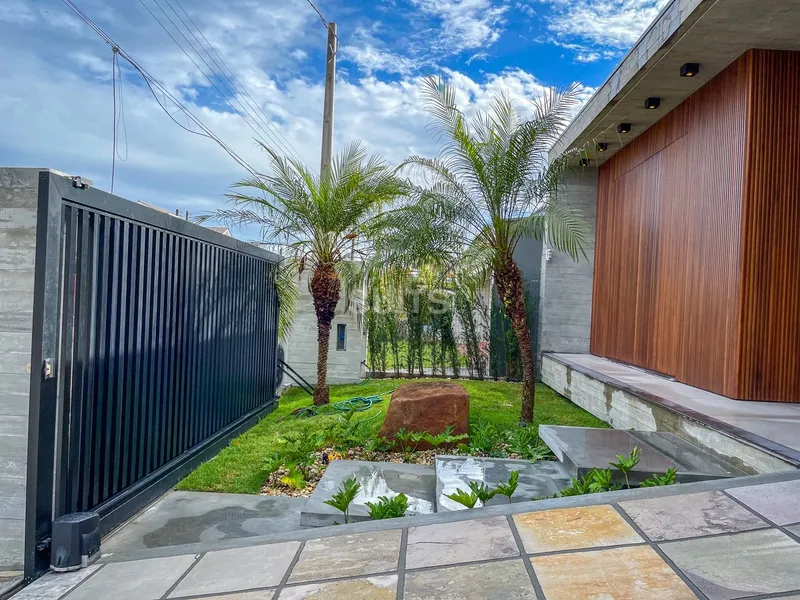 Uma das melhores casas à poucos metros do mar no Centro de Xangri-Lá: 6ª foto da galeria de imagens do imóvel