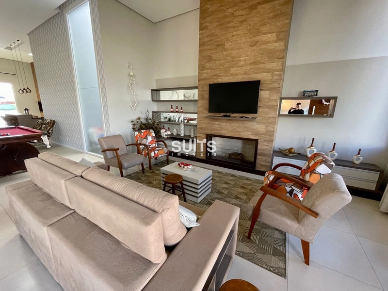 Excelente Casa Beira-lago no Condomínio Riviera em Xangri-lá: 2ª foto da galeria de imagens do imóvel