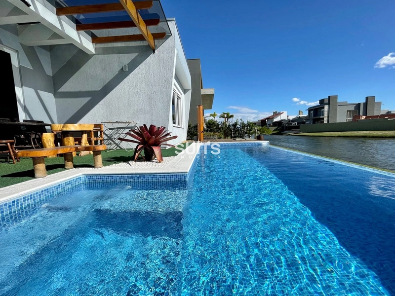 Excelente Casa Beira-lago no Condomínio Riviera em Xangri-lá: 32ª foto da galeria de imagens do imóvel