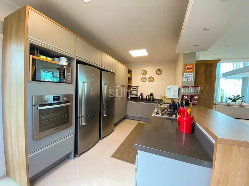 Magnífico Sobrado no Condomínio Quintas do Lago: 12ª foto da galeria de imagens do imóvel