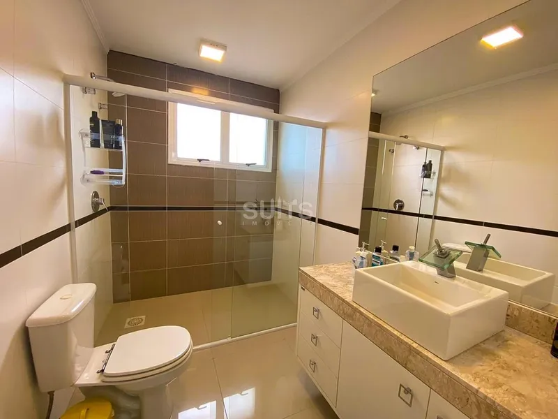 Magnífico Sobrado no Condomínio Quintas do Lago: 18ª foto da galeria de imagens do imóvel