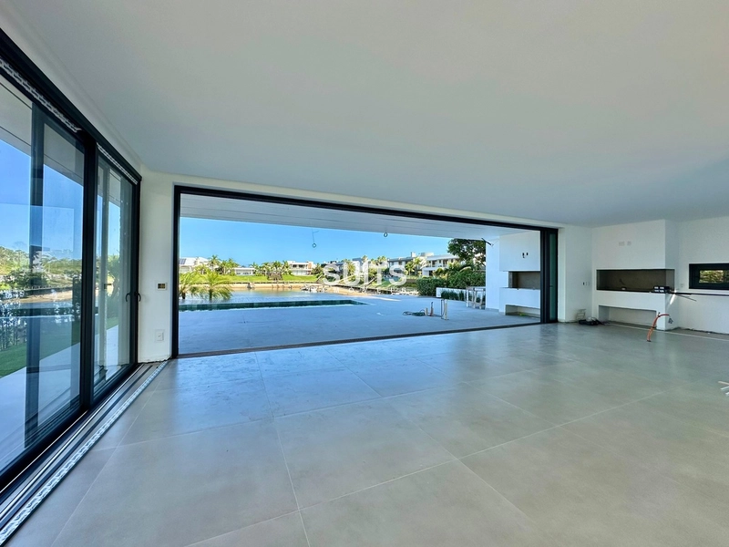 Luxuosa casa à venda no condomínio Velas da Marina: 20ª foto da galeria de imagens do imóvel