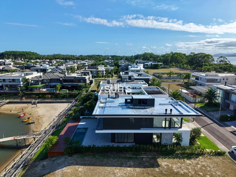 Luxuosa casa à venda no condomínio Velas da Marina: 8ª foto da galeria de imagens do imóvel