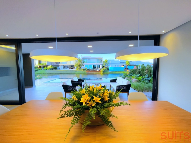 Lindo sobrado no Condomínio Malibu Beach Residence: 24ª foto da galeria de imagens do imóvel