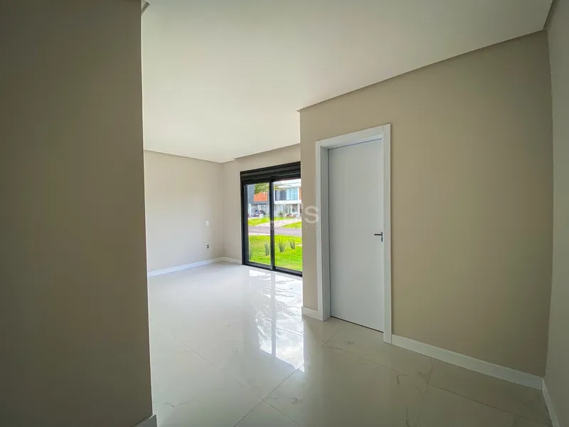 Excelente Casa terréa beira lago no condomínio Riviera: 24ª foto da galeria de imagens do imóvel