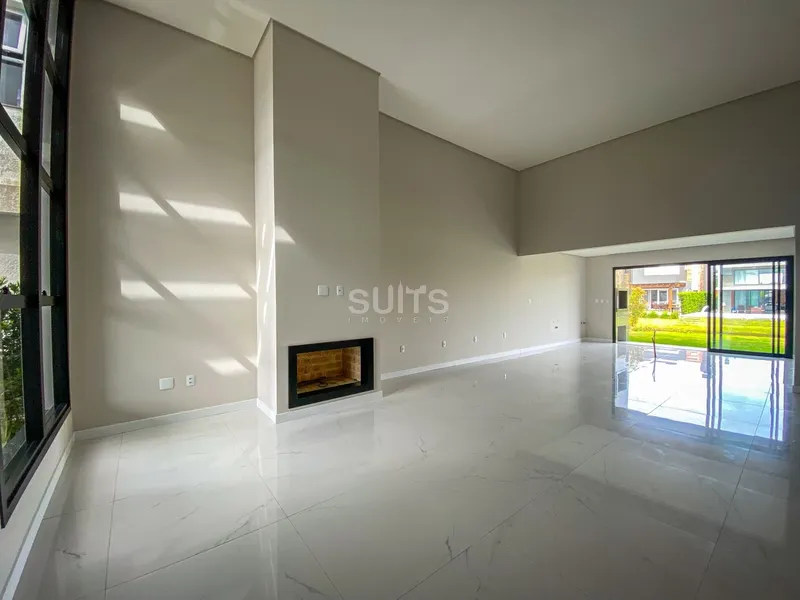 Excelente Casa terréa beira lago no condomínio Riviera: 5ª foto da galeria de imagens do imóvel