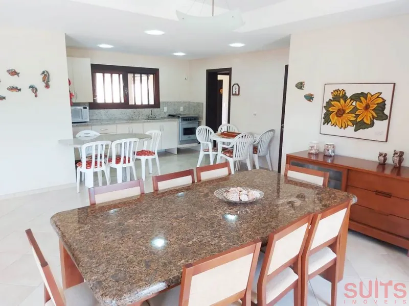 Excelente sobrado na avenida principal do Centro de Xangri-Lá: 12ª foto da galeria de imagens do imóvel