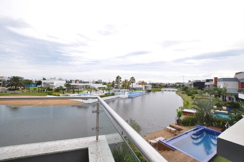 Excelente Mansão no Condomínio Malibu em Xangri-Lá: 2ª foto da galeria de imagens do imóvel