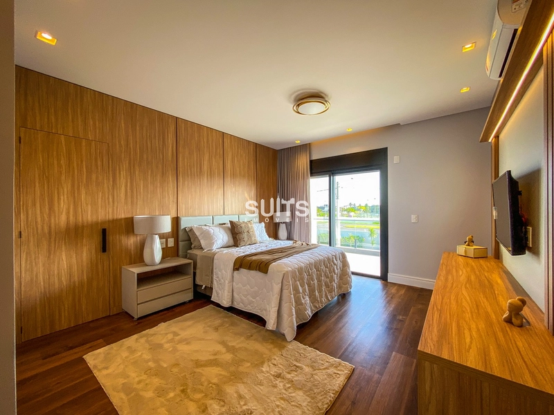 Incrível mansão na beira do lago no condomínio Sense: 44ª foto da galeria de imagens do imóvel