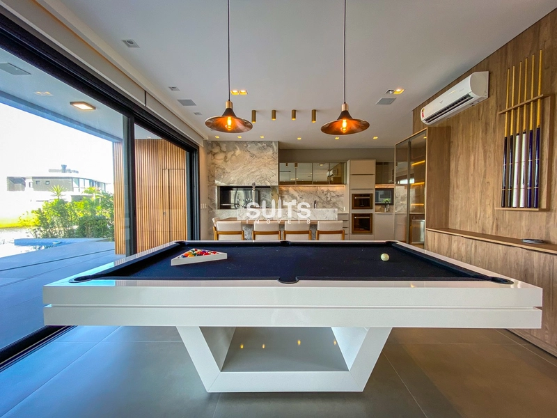 Incrível mansão na beira do lago no condomínio Sense: 20ª foto da galeria de imagens do imóvel