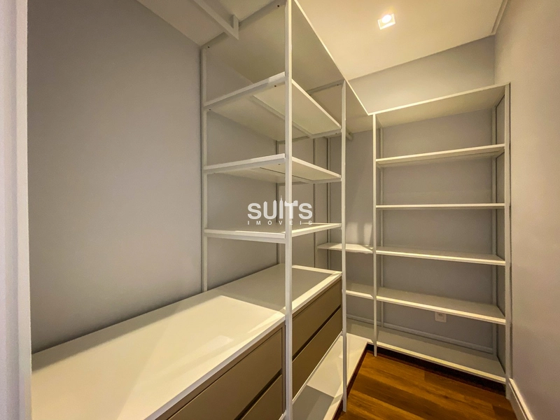 Incrível mansão na beira do lago no condomínio Sense: 68ª foto da galeria de imagens do imóvel