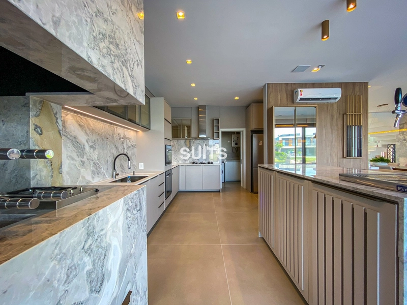 Incrível mansão na beira do lago no condomínio Sense: 24ª foto da galeria de imagens do imóvel