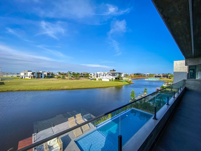 Incrível mansão na beira do lago no condomínio Sense: 63ª foto da galeria de imagens do imóvel