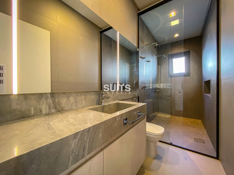 Incrível mansão na beira do lago no condomínio Sense: 49ª foto da galeria de imagens do imóvel