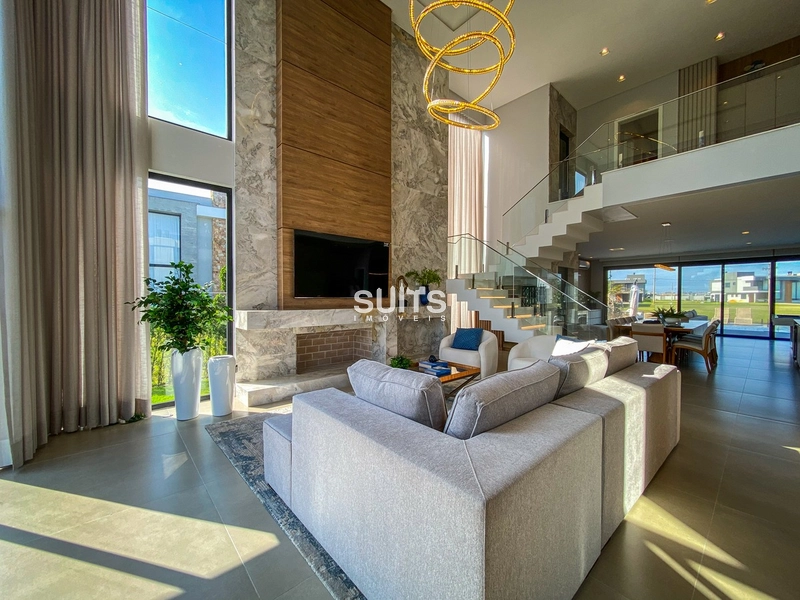 Incrível mansão na beira do lago no condomínio Sense: 4ª foto da galeria de imagens do imóvel