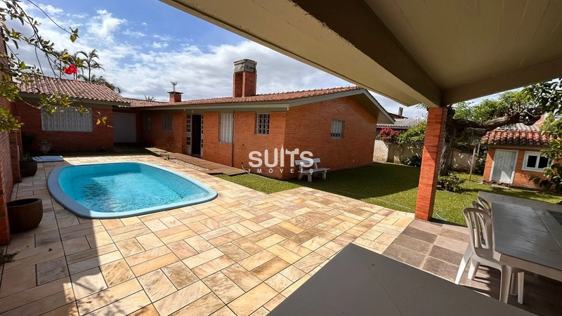 Casa térrea na praia de Atlântida, a poucos metros do mar!: 24ª foto da galeria de imagens do imóvel