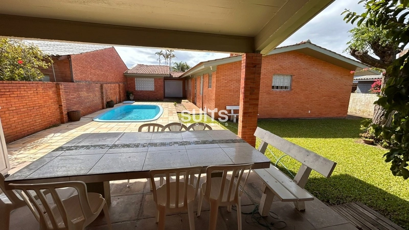 Casa térrea na praia de Atlântida, a poucos metros do mar!: 25ª foto da galeria de imagens do imóvel