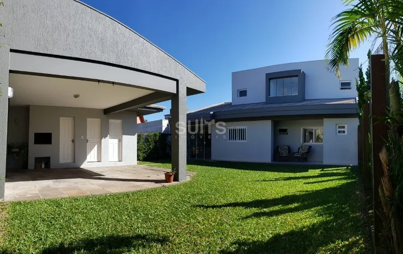 Excelente sobrado à poucos metros do mar no Centro de Xangri-Lá: 15ª foto da galeria de imagens do imóvel