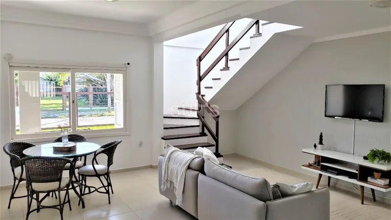 Excelente sobrado à poucos metros do mar no Centro de Xangri-Lá: 30ª foto da galeria de imagens do imóvel