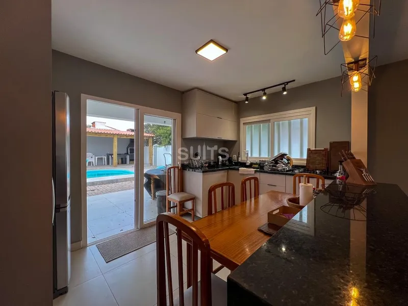 Excelente casa à venda no Centro: 6ª foto da galeria de imagens do imóvel