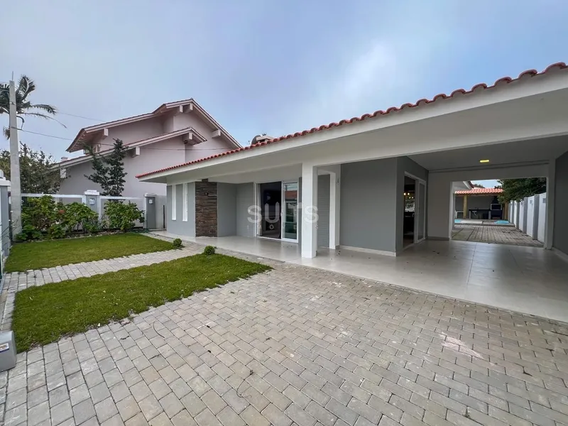 Excelente casa à venda no Centro: 2ª foto da galeria de imagens do imóvel