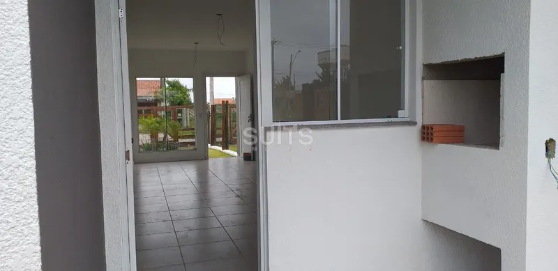 Excelente Casa Geminada no Coqueiros: 8ª foto da galeria de imagens do imóvel