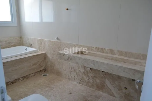 Magnífico Sobrado de Alto Padrão no Condomínio Enseada Lagos: 27ª foto da galeria de imagens do imóvel