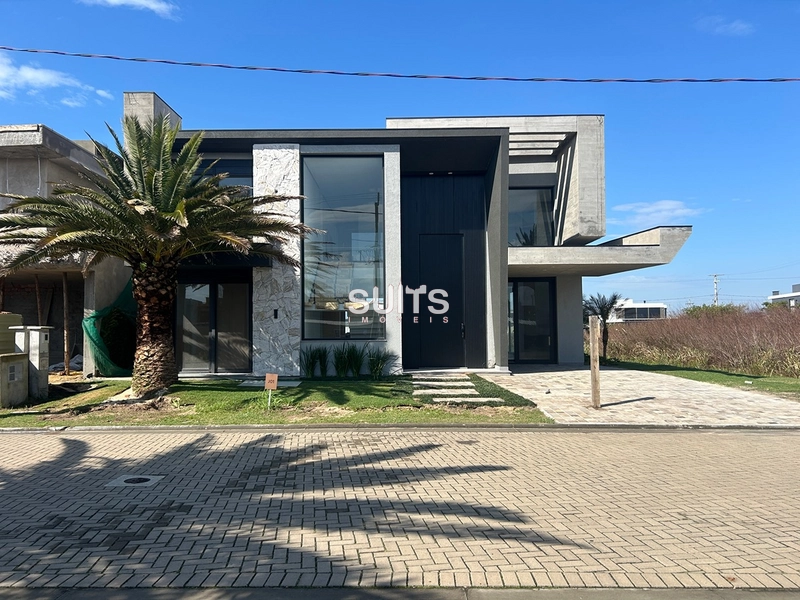 Belíssimo sobrado beira lago no condomínio Amare Home Resort: 1ª foto da galeria de imagens do imóvel