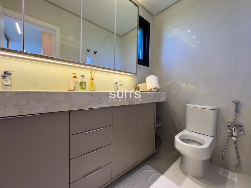 Belíssimo sobrado beira lago no condomínio Amare Home Resort: 31ª foto da galeria de imagens do imóvel