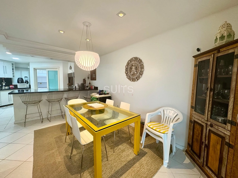 Excelente duplex à venda no Centro de Xangri-Lá : 2ª foto da galeria de imagens do imóvel