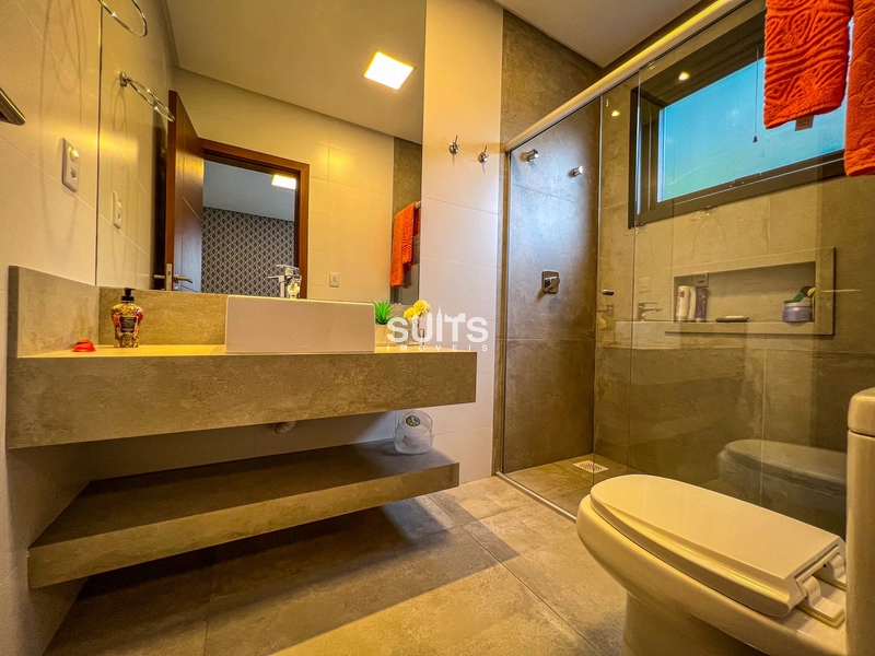 Excelente sobrado na beira do lago no condomínio Enseada: 33ª foto da galeria de imagens do imóvel