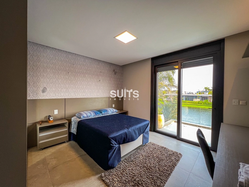 Excelente sobrado na beira do lago no condomínio Enseada: 49ª foto da galeria de imagens do imóvel