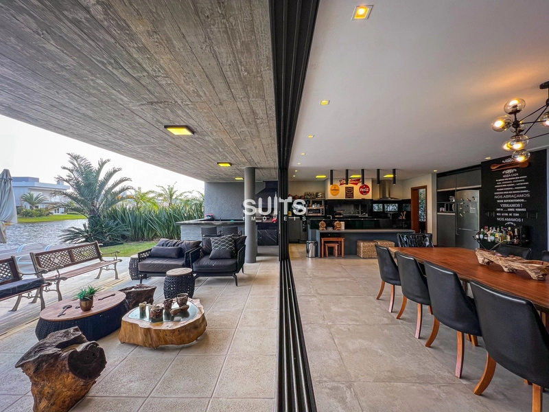 Excelente sobrado na beira do lago no condomínio Enseada: 17ª foto da galeria de imagens do imóvel